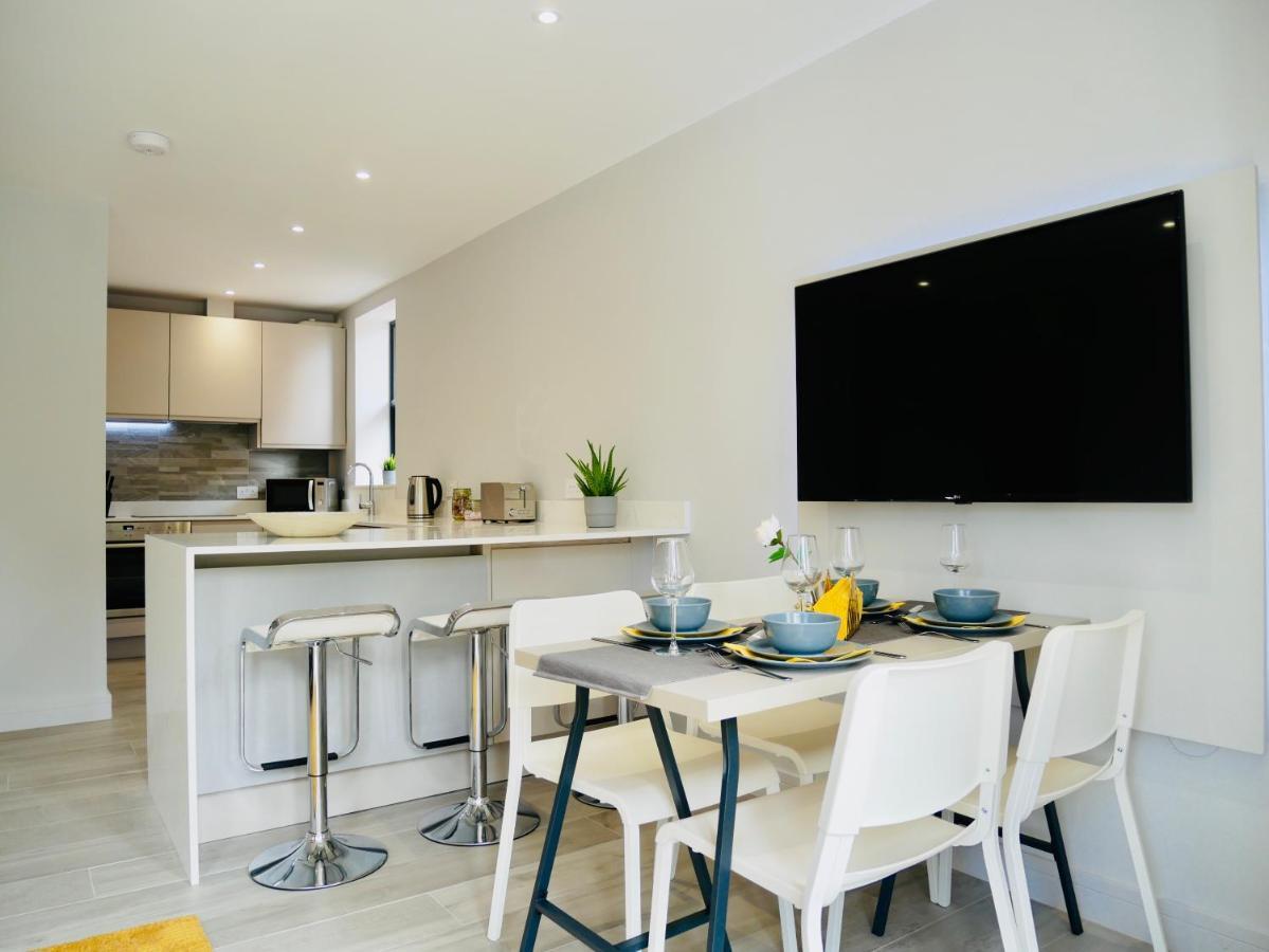 Beautiful Alumpointe Apartment - 400M To The Beach Bournemouth Buitenkant foto